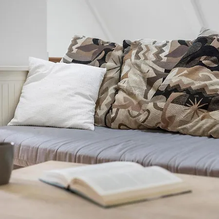 Cozy In With House Sea View Διαμέρισμα