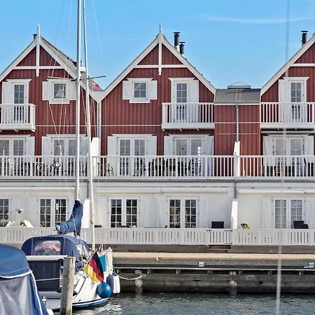 Cozy In With House Sea View Διαμέρισμα *